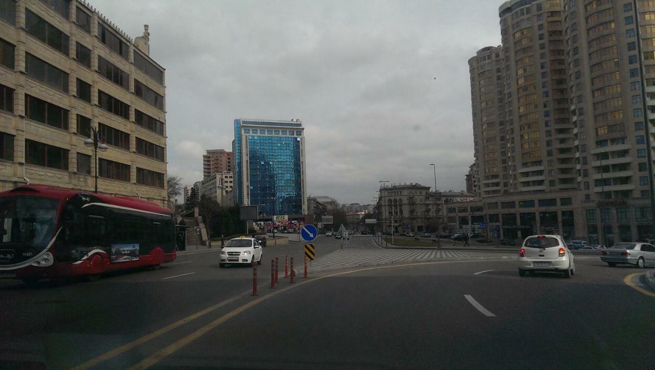 Izmir Apartment Baku Eksteriør billede